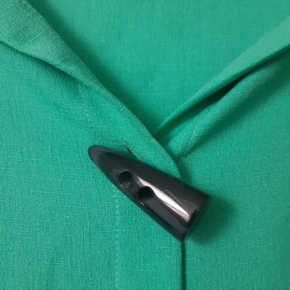 Vintage Green Button Down Shirt - Picture 5 of 6